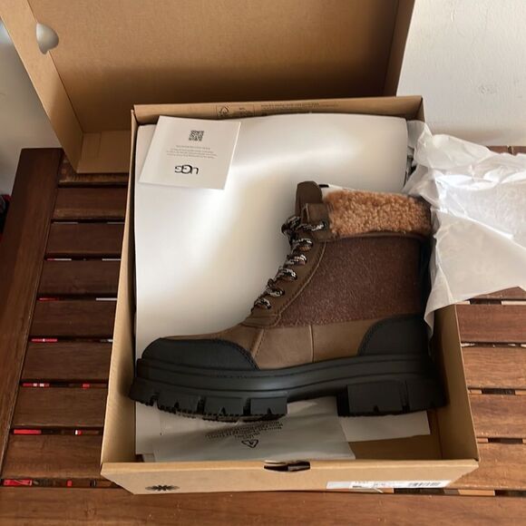 UGG Ashton Addie Boots Dark Earth USA Women Size 6.5/UK 4.5/EU 37.5 - Picture 13 of 13